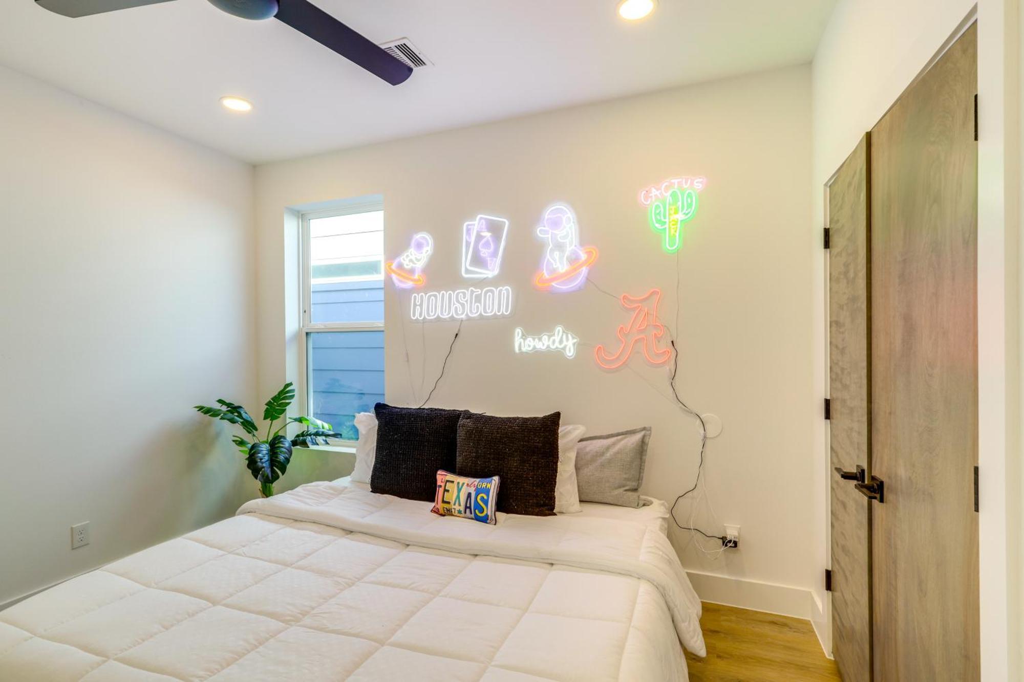 3 Mi To Dtwn Modern Townhome With Yard In 휴스턴 외부 사진