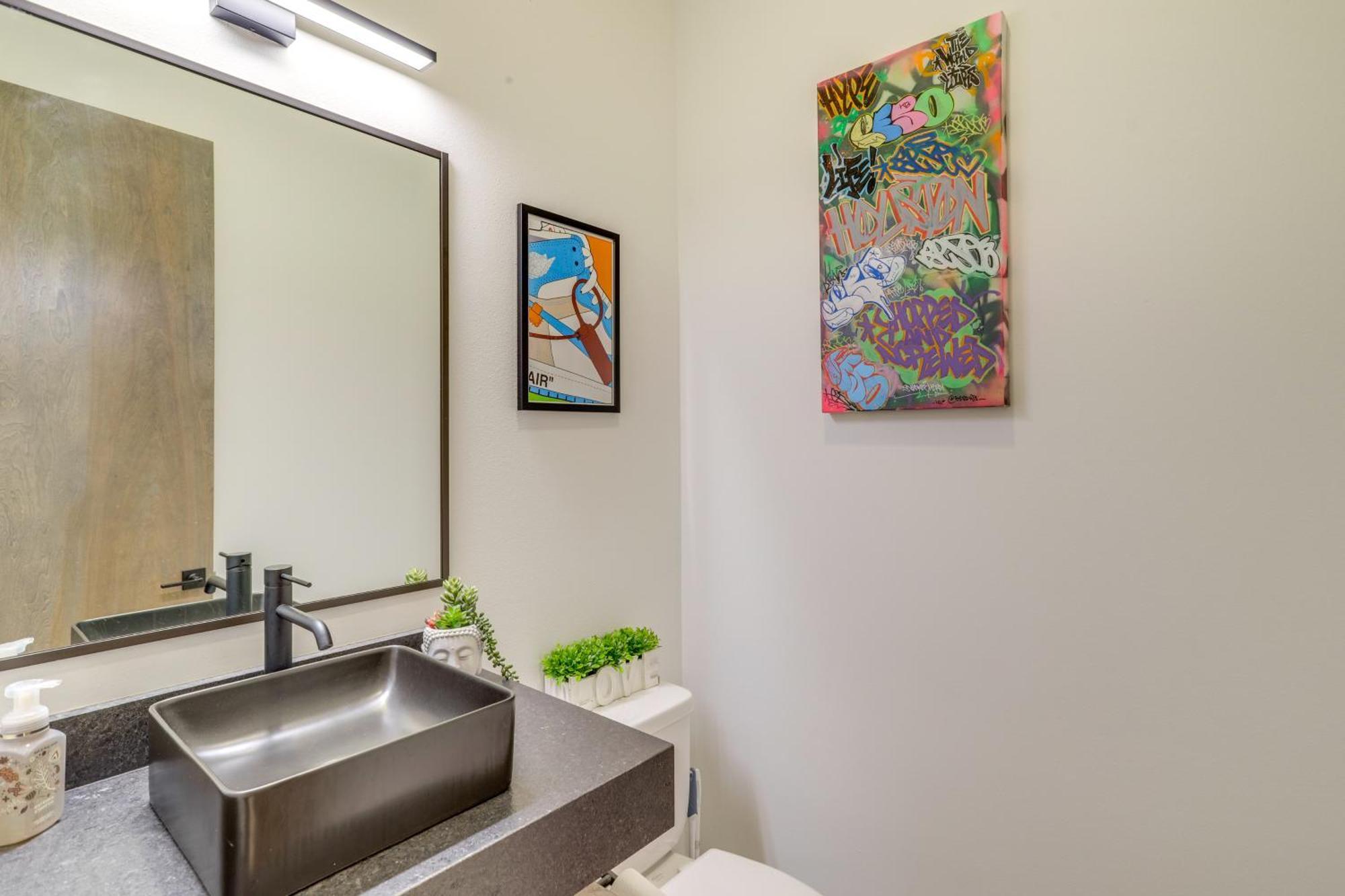 3 Mi To Dtwn Modern Townhome With Yard In 휴스턴 외부 사진