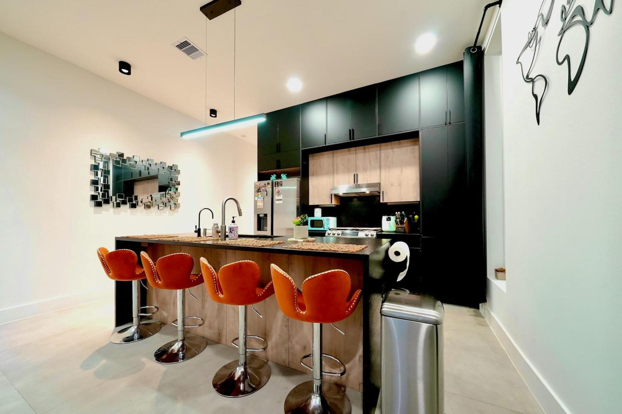 3 Mi To Dtwn Modern Townhome With Yard In 휴스턴 외부 사진