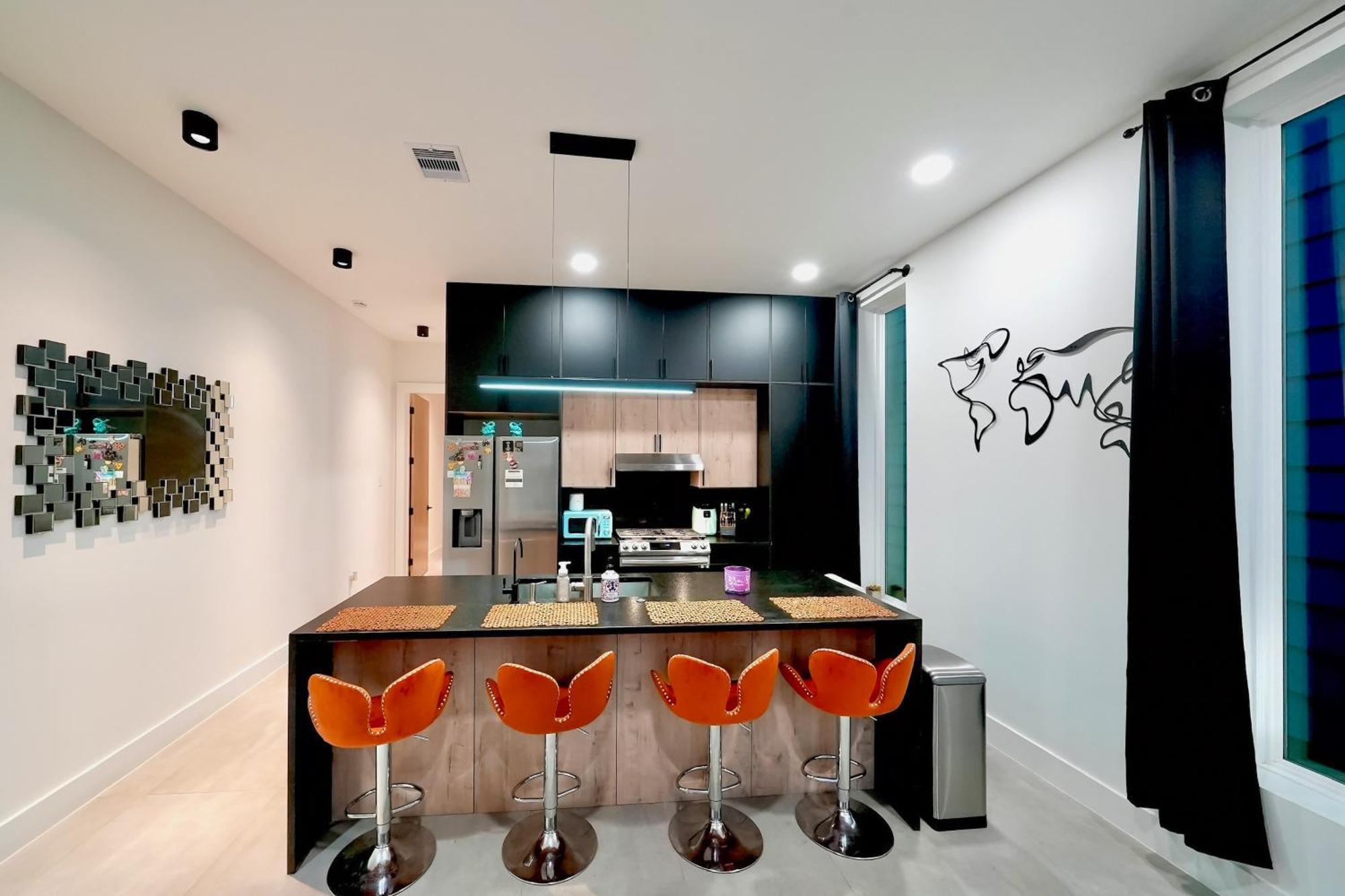 3 Mi To Dtwn Modern Townhome With Yard In 휴스턴 외부 사진